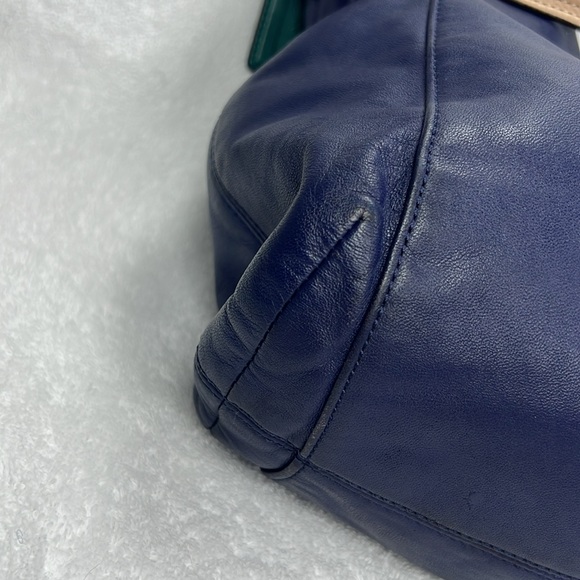 Coach 2013 Navy and Teal  Bag - Picture 4 of 9